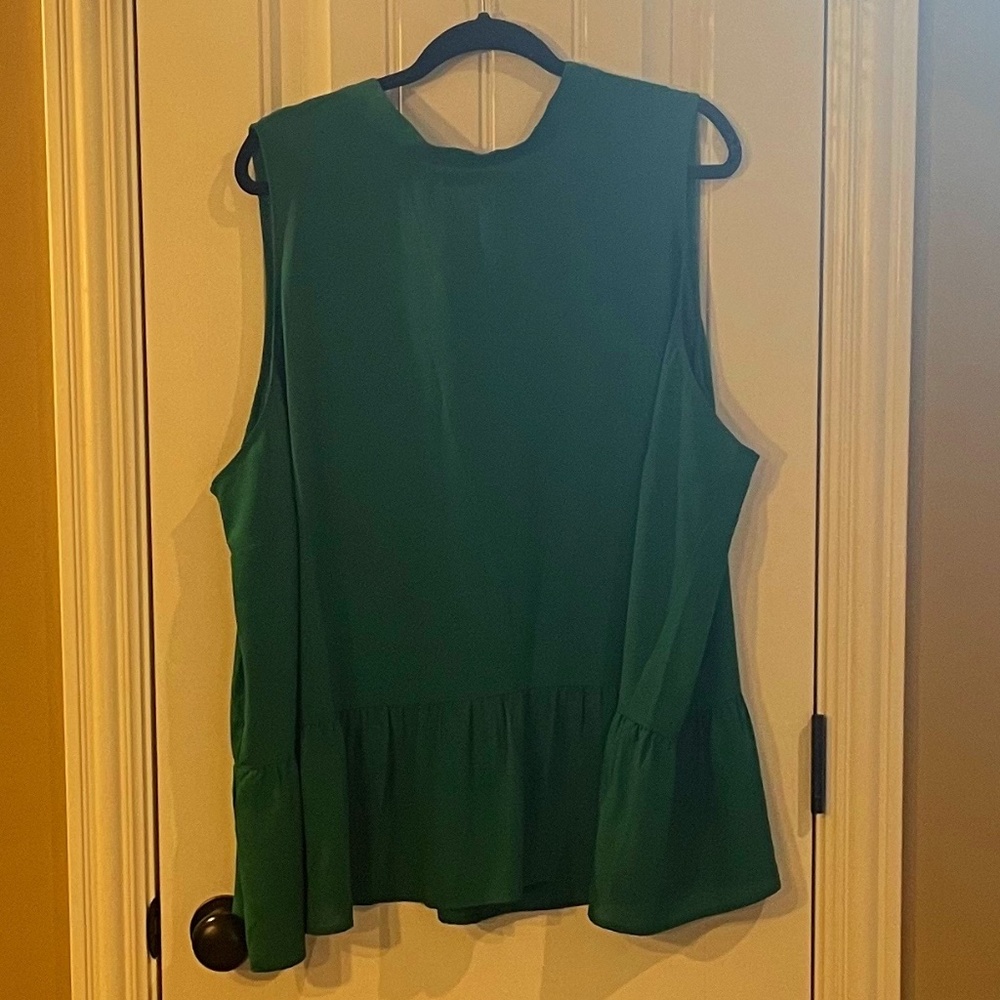 Eloquii Peplum Tie-Back Tank; Green; Plus Size 26